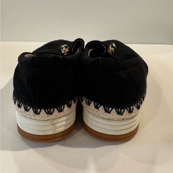 Anne Klein Black and Cream Flats - Picture 5 of 8